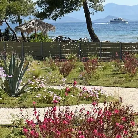 Sunbreeze-beachfront Luxury 5 Bed 4 Bath-sleeps 10 *