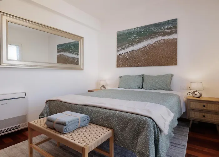 Sunbreeze-beachfront Luxury 5 Bed 4 Bath-sleeps 10 *