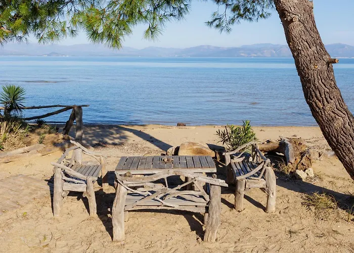 Sunbreeze-beachfront Luxury 5 Bed 4 Bath-sleeps 10