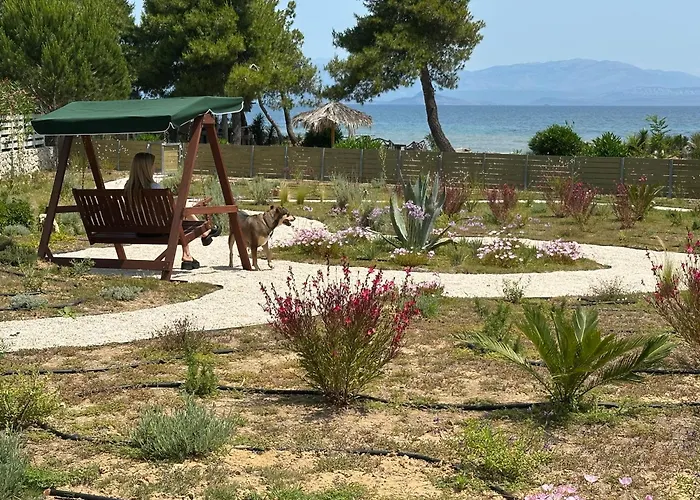 Sunbreeze-beachfront Luxury 5 Bed 4 Bath-sleeps 10 *