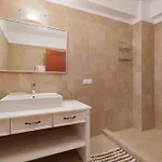 Sunbreeze-beachfront Luxury 5 Bed 4 Bath-sleeps 10
