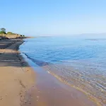 Sunbreeze-beachfront Luxury 5 Bed 4 Bath-sleeps 10 * Potamion
