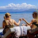 Sunbreeze-beachfront Luxury 5 Bed 4 Bath-sleeps 10 *