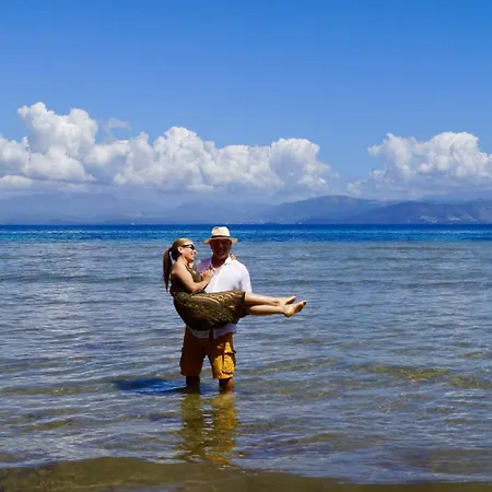 Sunbreeze-beachfront Luxury 5 Bed 4 Bath-sleeps 10