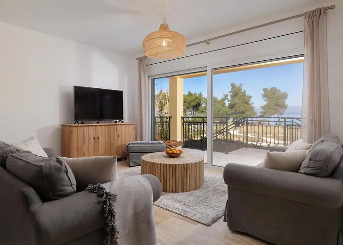 Sunbreeze-beachfront Luxury 5 Bed 4 Bath-sleeps 10 *