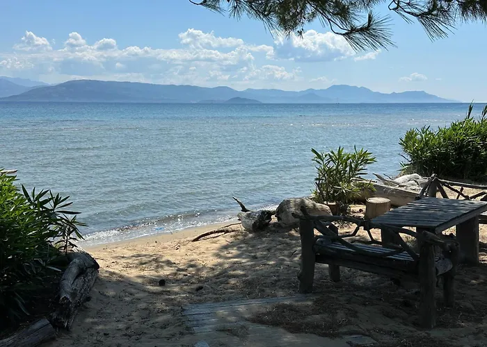 Sunbreeze-beachfront Luxury 5 Bed 4 Bath-sleeps 10